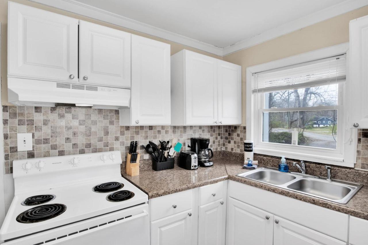 2-Bedroom Pet-Friendly Apartment In East Ноксвил Екстериор снимка