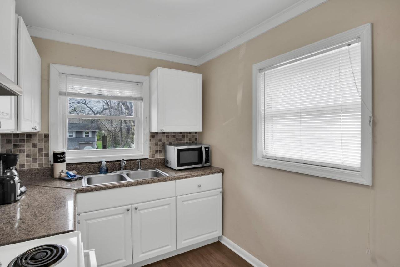 2-Bedroom Pet-Friendly Apartment In East Ноксвил Екстериор снимка