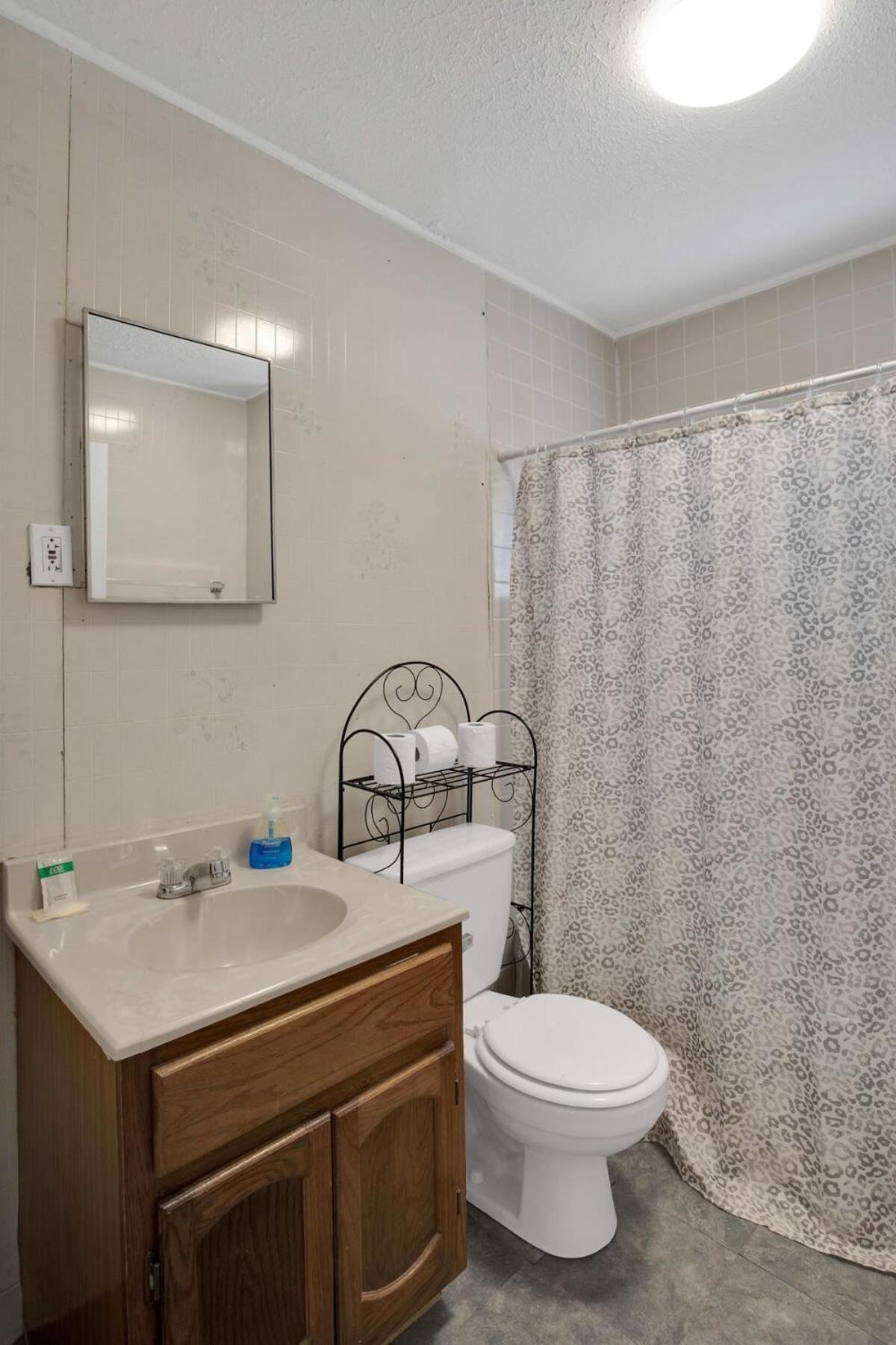 2-Bedroom Pet-Friendly Apartment In East Ноксвил Екстериор снимка